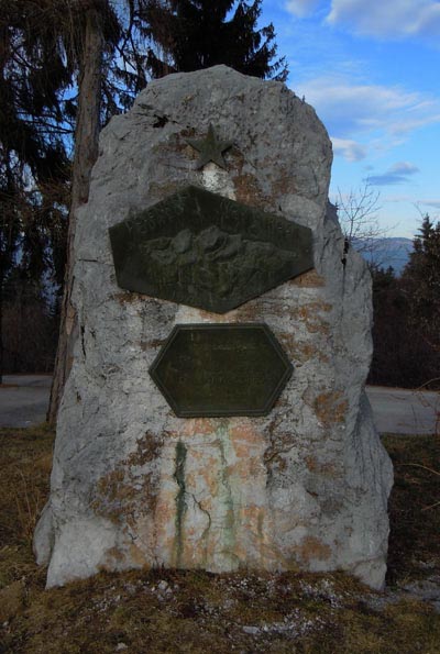 V širši okolici Jannč je od leta 1943 do 1945 deloval in se boril Dolenjski odred