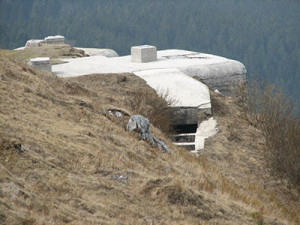 Vrh železno-betonske utrdbe